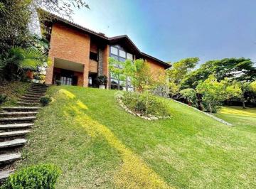 Casa · 1000m² · 4 Quartos · 6 Vagas · Residencial › Casa em