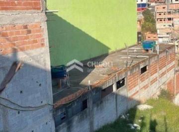 Casa · 200m² · 13 Quartos · Residencial › Casa em
