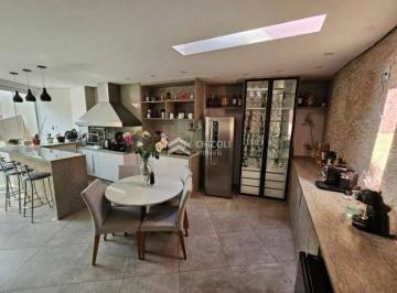 Casa · 297m² · 3 Quartos · 4 Vagas · Residencial › Casa em