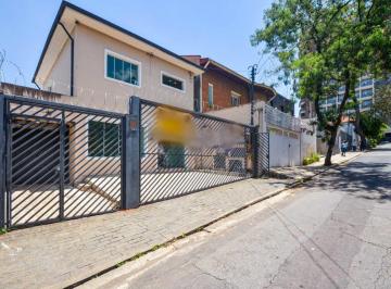 Comercial · 450m² · 28 Quartos · 2 Vagas · Casa comercial na Rua Capitão Cavalcanti, N. 317 • 450 m²