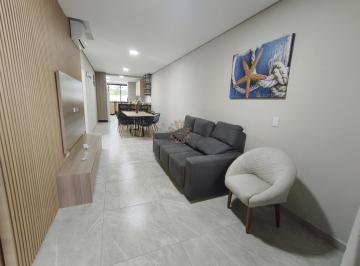 Sala · Casa Mobiliada com Piscina em Guaratuba