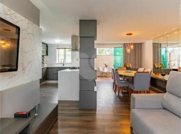 Apartamento de 3 quartos, Curitiba · Apartamento à venda no Água Verde, Curitiba