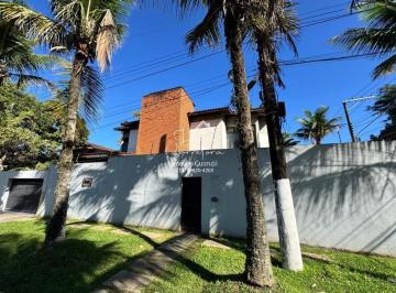 Foto 02 · Casa Jardim Virginia com 4 quartos, 4 suítes, 3 salas e 8 vagas de garagem no Guarujá-SP, bairro Lot