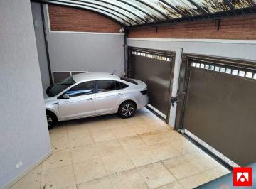 Casa · 210m² · 3 Quartos · 3 Vagas · Casa à venda com 3 quartos (1 suítes) e 3 vagas de garagem no Residencial Furlan em Santa Bárbara d'