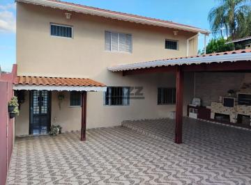Casa · 256m² · 5 Quartos · Casa ampla à venda no Jardim do Lago, Atibaia