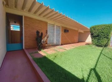 Casa comercial farrapos multi imoveis londrina · Casa comercial 3 quartos (1 suíte) 2 vagas 180m2 região central de Londrina
