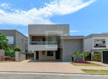 Casa · 365m² · 4 Quartos · 5 Vagas · Casa Moderna no Alphaville Granja Viana - Piscina, Área Gourmet e Acabamentos Premium!