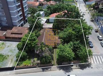 Terreno · 1282m² · Terreno amplo com edificação em localização privilegiada