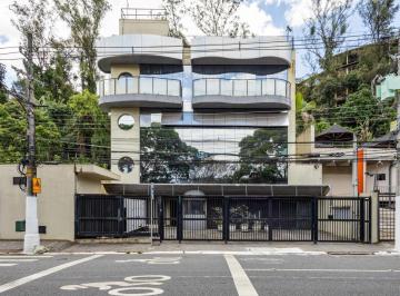 Comercial · 2067m² · 59 Quartos · 10 Vagas · Prédio comercial na Avenida Braz Leme, N. 1623 • 2067 m²