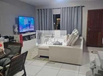 Casa · 120m² · 3 Quartos · 2 Vagas · Sobrado à venda no bairro Ingleses do Rio Vermelho - Florianópolis/SC