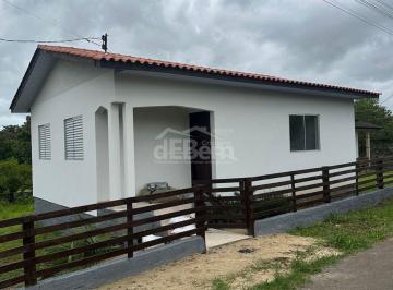 Casa · 63m² · 3 Quartos · Casa à venda no bairro Sangão - Criciúma/SC