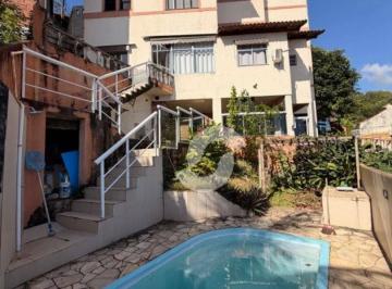 706117d859d95695254bd955fc31181f42811538 · Super Casa de 6 quartos e vista pro Rio