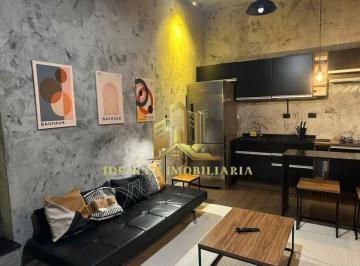 Apartamento · 35m² · 1 Quarto · Apartamento :  / Residencial / Laranjeiras