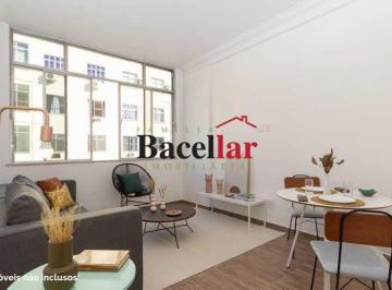 Apartamento · 93m² · 2 Quartos · 1 Vaga · Apartamento : Padrão / Residencial / Laranjeiras