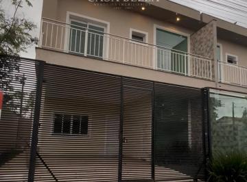 Foto 1 · Sobrado  á venda no Bairro Jardim Ipê em de Foz do Iguaçu, PR.