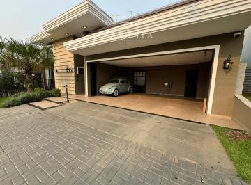 Casa · 367m² · 6 Vagas · Casa á  venda em condomínio fechado, em Foz do Iguaçu,PR.