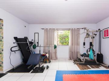 d2480d4a-8cc9-4d96-a6c2-d5630c449374 · Atraente casa para venda em Ipiranga com 4 quartos, sendo 1 suíte, 196m²