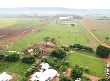 f45215f383511b9aec55ba2e45e42c692fc16f50 · Fazenda + 7 mil ha com dupla aptidão à venda em Pontes e Lacerda no MT!
