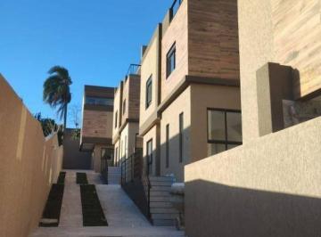 a35f16e48124ff2dceaa0f63ad7bcf2590006637 · Sobrado com 3 dormitórios à venda, 112 m² por R$ 649.000,00 - Bairro Alto - Curitiba/PR
