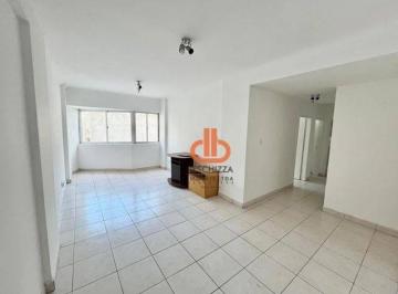 4c04f371a9f6140c7c818bb9960ebbaaabb2cd97 · 2 quartos, aparecida prédio frente a praia