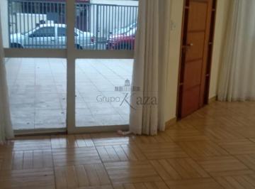 Sala de visitas · Oportunidade - Casa - Edícula - Jardim Augusta - 3 Dormitórios - 179m².