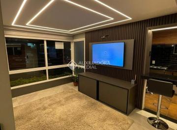 Apartamento · 73m² · 3 Quartos · 1 Vaga · Apartamento impecável e totalmente reformado com 3 dormitórios em condomínio clube na Cavalhada