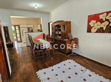 Casa · 138m² · 2 Quartos · 2 Vagas · Casa em Rua Santa Maria Goretti - Jardim Redentor - Bauru/SP