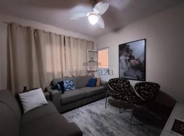 Casa de 2 quartos, Jacareí · Casa de 2 quartos no Jardim Emília, sendo 1 suíte, Jacareí