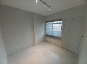 717b3fe509ce5d20b67a36fce26c0f5e8da2e123 · Apartamento com 1 dormitório, em frente a estação de metro R$  320.000,00