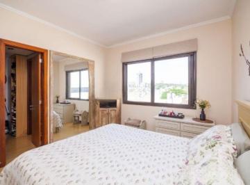 Apartamento · 118m² · 3 Quartos · 3 Vagas · Apartamento de 3 dormitórios com 3 vagas no bairro Petrópolis