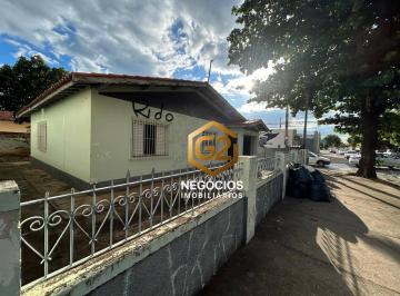 c48bf63b5643d8dbc09c82e78a53dfe9469369ce · CASA COMERCIAL NO BAIRRO CIDADE NOVA!