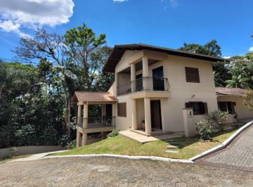 Casa de 4 quartos, Blumenau · Casa em Condomínio no centro de Blumenau