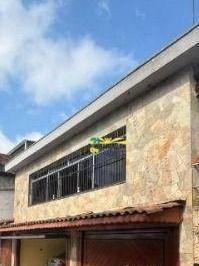 f7cd47edad3d98dbfe370b97c1b9b08a092f9e2e · Casa com 3 dormitórios à venda, 337 m² por R$ 980.000,00 - Jardim Piraporinha - Diadema/SP