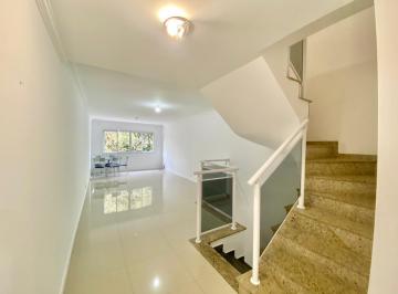 Casa de 3 quartos, São Paulo · Casa em condomínio á venda localizado no Jardim Esther...