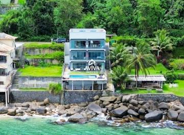 Casa · 490m² · 4 Quartos · 2 Vagas · Maravilhosa Casa com Vista Paradisiaca