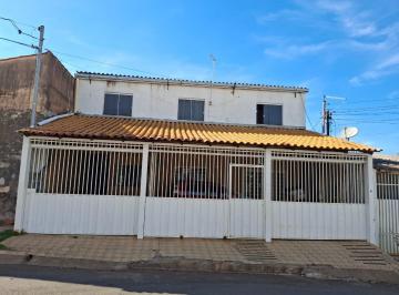 Casa de 3 quartos, Samambaia · Oportunidade na Samambaia Sul – QR 513!