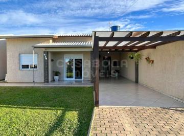 Casa completa próxima ao mar no bairro São Paulo! · Casa completa próxima ao mar no bairro São Paulo!