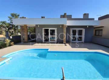 Viva o Sonho à Beira-Mar: Casa Incrível a Poucos Passos do Oceano · Viva o Sonho à Beira-Mar: Casa Incrível a Poucos Passos do Oceano