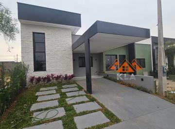 Casa de 3 quartos, Sorocaba · Casa à Venda no Condomínio Residencial Jardim / 03 dormitórios | 01 suíte !