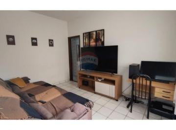 Casa · 118m² · 2 Quartos · 1 Vaga · Casa linear a venda.  Com 2 quartos e amplo quintal  no Centro  da Posse!