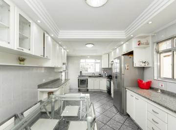 43d200dc-0dfa-4f6a-ac7c-44739d2824ad · Confortável sobrado para venda em Jardim Franca com 5 quartos, sendo 3 suítes, 439m²