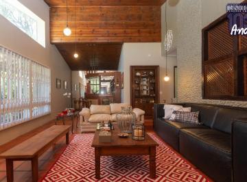Casa · 350m² · 5 Quartos · 5 Vagas · Casa em Condomínio com 5 quartos, 3 vagas e 350m²