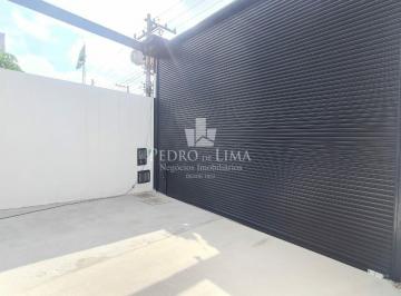 Comercial · 161m² · 3 Vagas · Galpão de 160m² com banheiro e portão aromático.