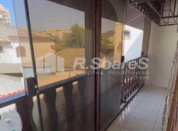 Casa · 73m² · 3 Quartos · 1 Vaga · Casa com três quartos em Valqueire - rua das Azaléas.
