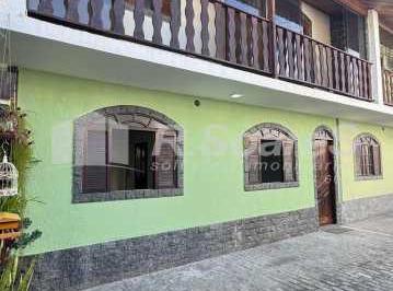Casa · 73m² · 3 Quartos · 1 Vaga · Casa com três quartos em Valqueire - rua das Azaléas.