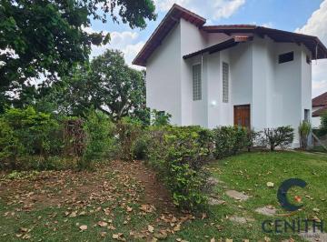 Casa · 330m² · 3 Quartos · 4 Vagas · Oportunidade Única na Granja Viana — Casa à venda em Terras do Madeira!
