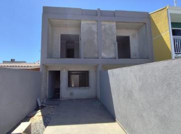 Casa · 92m² · 3 Quartos · 2 Vagas · Sobrado no Campo de Santana, 03 quartos sendo 01 suíte.