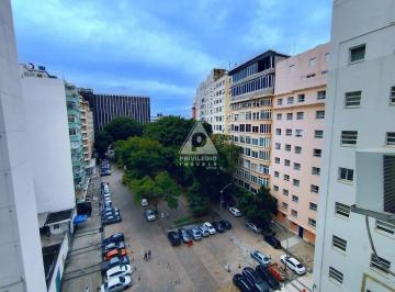 Apartamento · 49m² · 1 Quarto · Apartamento de 49m² no Centro do Rio de Janeiro — Portaria 24h, Sol da manhã
