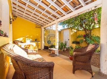 Casa · 120m² · 3 Quartos · 3 Vagas · Casa à venda em Perdizes com 3 quartos, sendo 1 suíte e 3 vagas