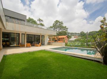 Casa · 530m² · 3 Quartos · 4 Vagas · Casa nova com jardim e piscina no Jardim dos Estados / Alto da Boa Vista